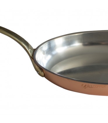 Frying pan with handle, oval, medium